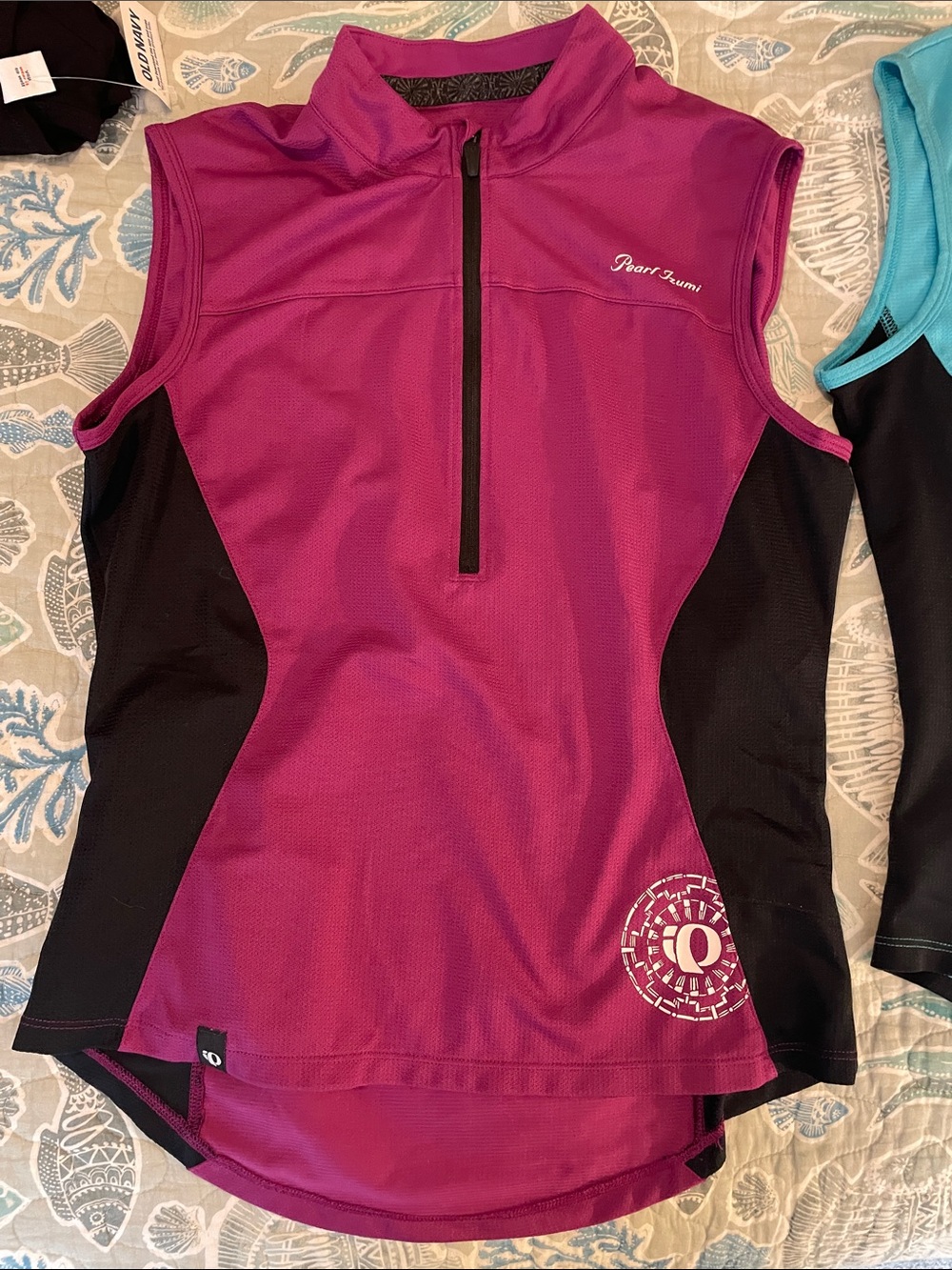 Pearl Izumi Women's Magenta and Black Sleeveless Cycling Jersey with Quarter Zip